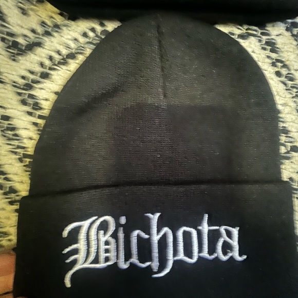 Two bitchotcha beanies - Picture 6 of 6